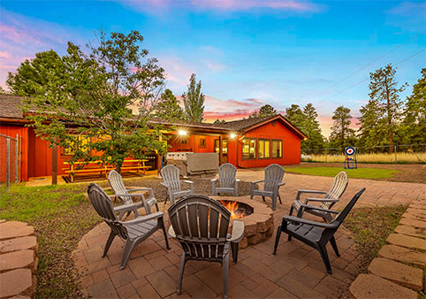 2.5 Acres in the Pines w/ Game Room, Hot Tub, & Space for your family. Just 15 min from Downtown!